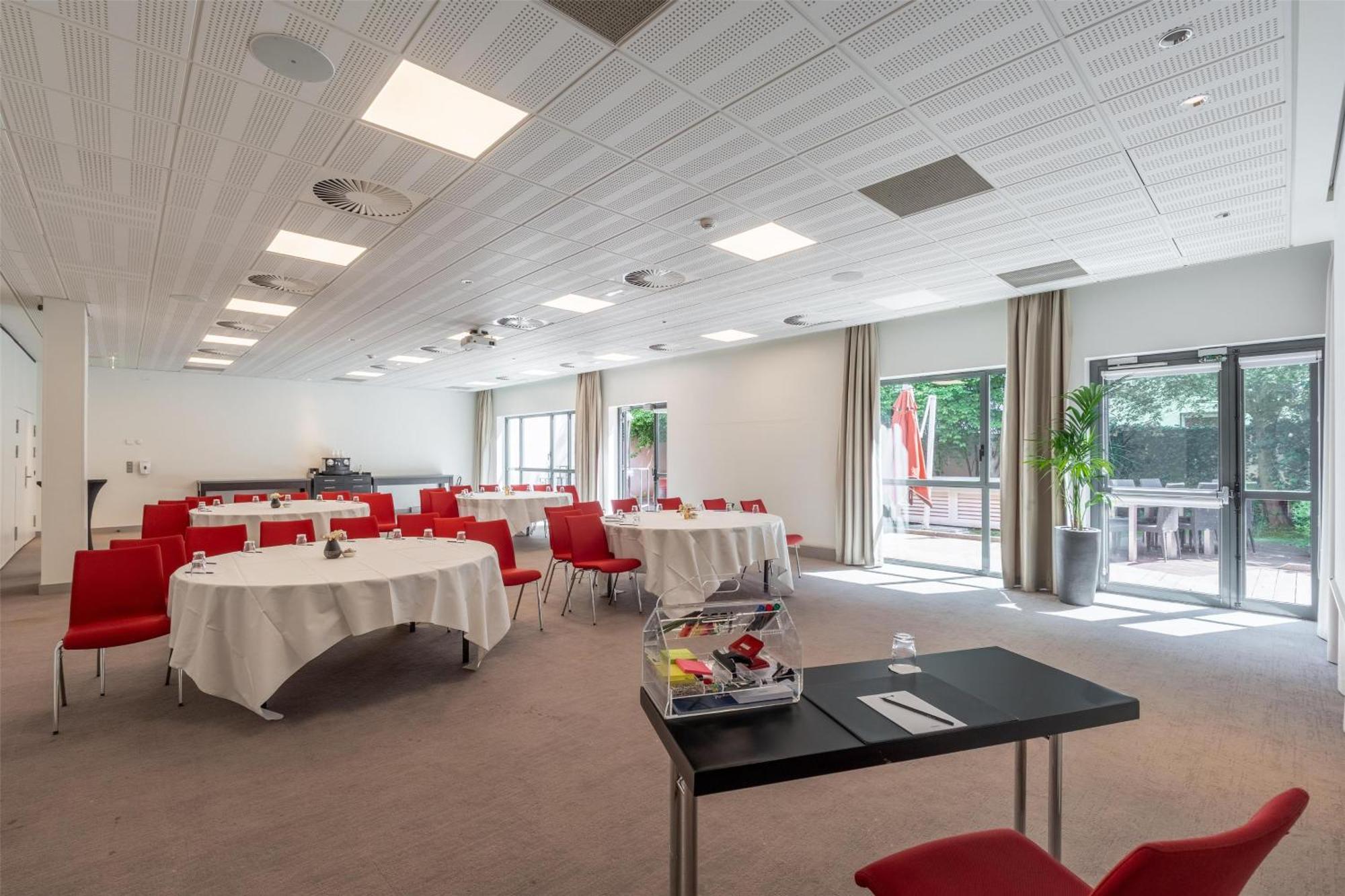 Radisson Blu Hotel, Paris Boulogne المظهر الخارجي الصورة